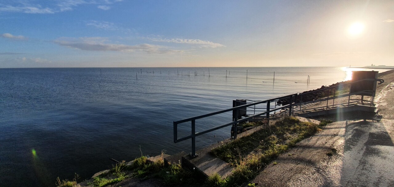 Foto IJsselmeer innamepunt Andijk recht